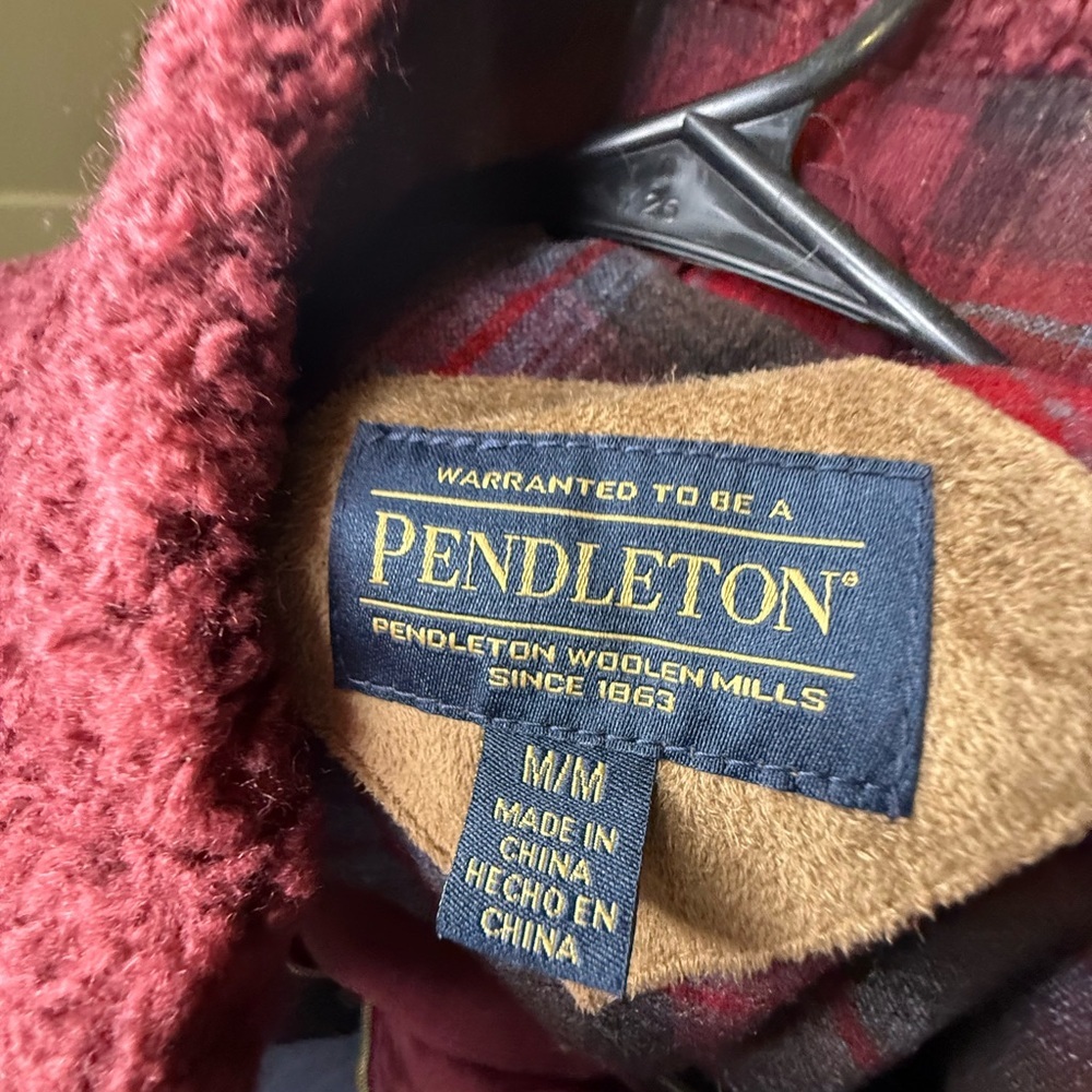 Pendleton Deep Red Teddy Jacket - Picture 11 of 11